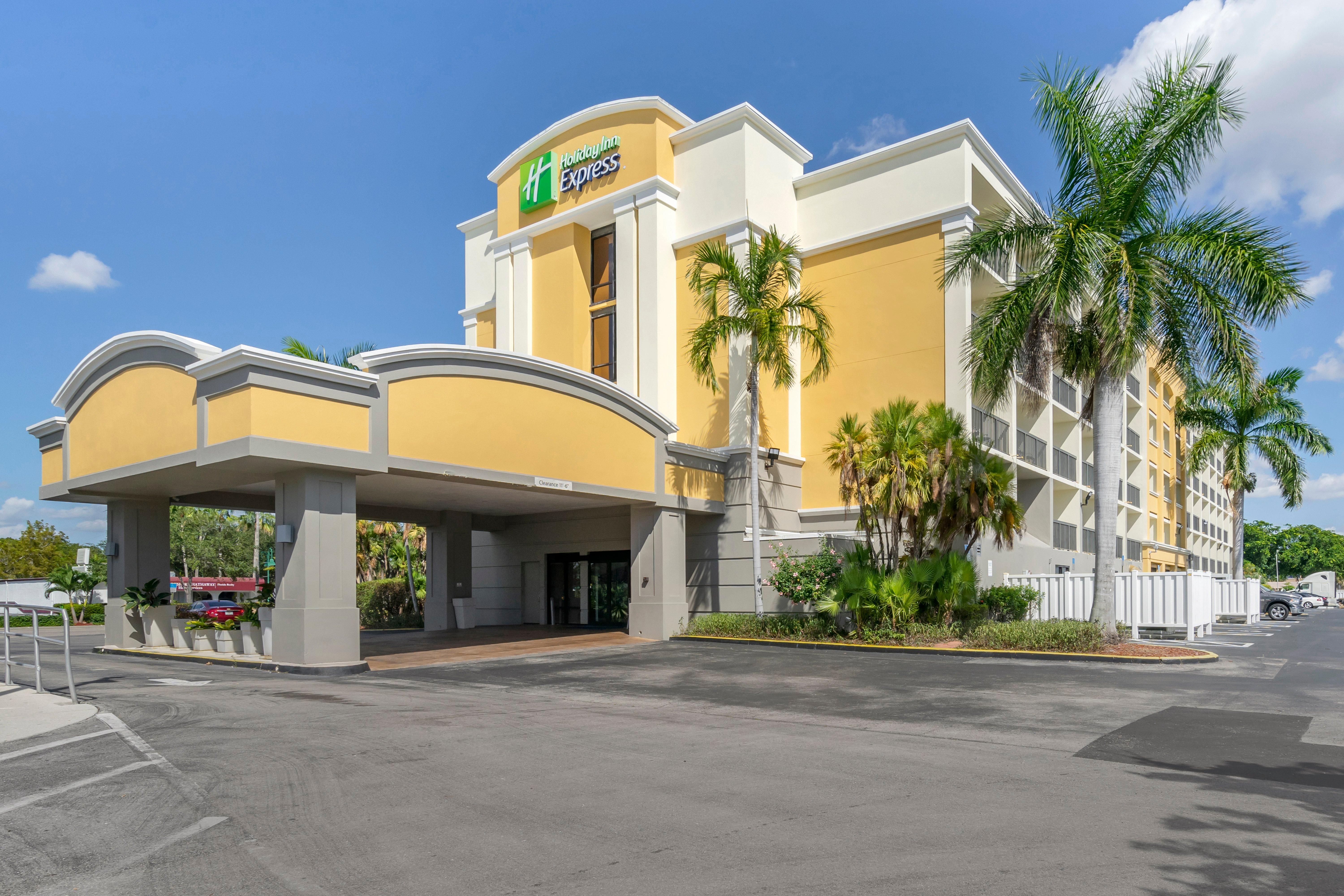 Holiday Inn Express Cape Coral-Fort Myers Area By Ihg Eksteriør bilde