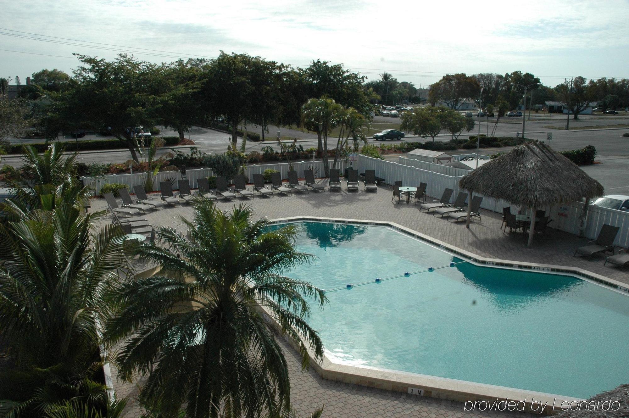 Holiday Inn Express Cape Coral-Fort Myers Area By Ihg Eksteriør bilde
